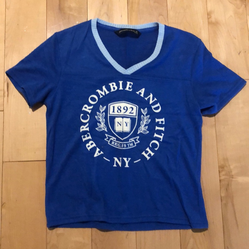 Abercrombie and Fitch electric blue top size XS